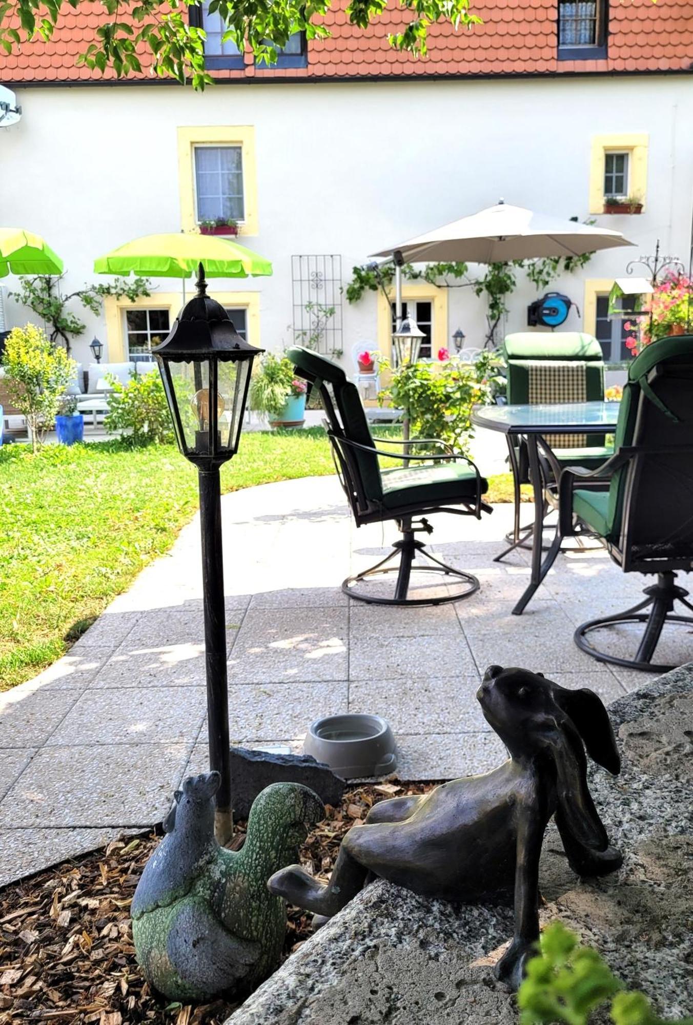 Cap Bonheur Hotel Saint-Cierges ภายนอก รูปภาพ